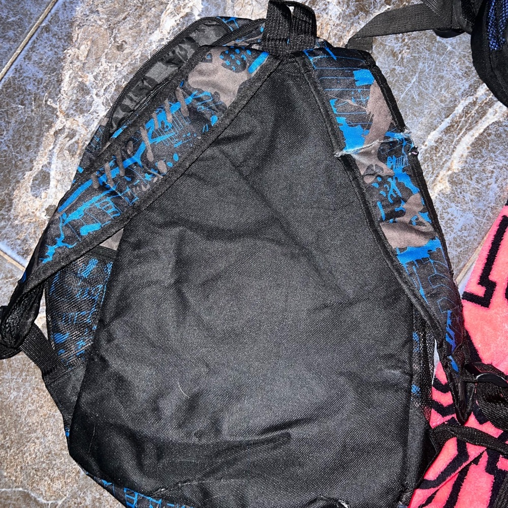 Fortnite backpack 🎒 - Picture 3 of 3